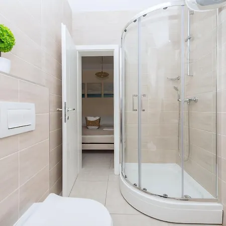 Vukusic Apartament Promajna